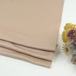 BASIC STRETCH JERSEY In Warm Sand Von Meet Milk