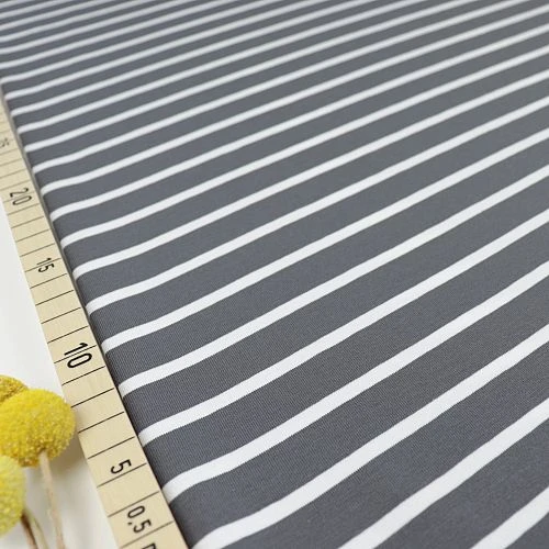 Bio Jersey Stoff Mit Streifen Mausgrau Weiß Als Ringeljersey 1 Bio Jersey Stoff Mit Streifen Mausgrau Weiß Als Ringeljersey