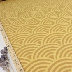 Bio Kuschel-Jacquard Regenbogen In Mais Von Stoffonkel