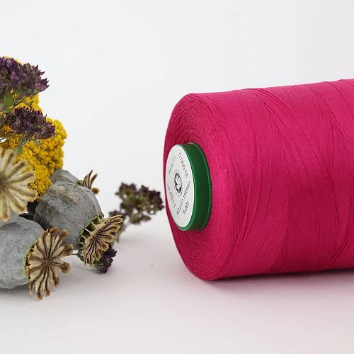 Nähgarn Fuchsia 100% Bio Baumwolle Scanfil 5000m Kone 2 Nähgarn Fuchsia 100% Bio Baumwolle Scanfil 5000m Kone – Bild 2