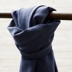 SOFT STRETCH TWILL In Blueberry Von Meet Milk