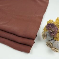 Vida Voile In Pecan Von Meet Milk Aus 100% TENCEL ™ Lyocell Fasern